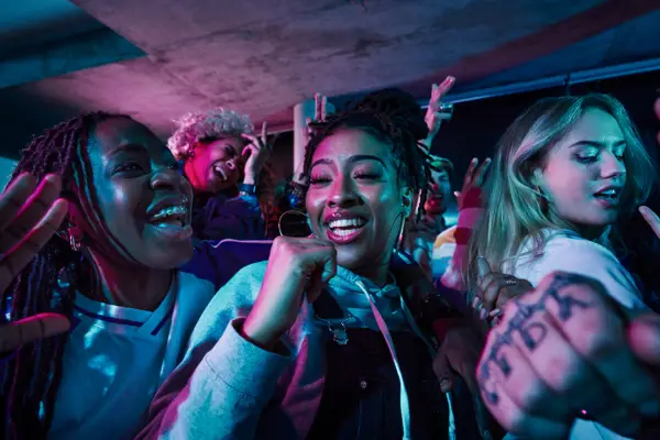 26 29 32 33 ULT Tower10 03228